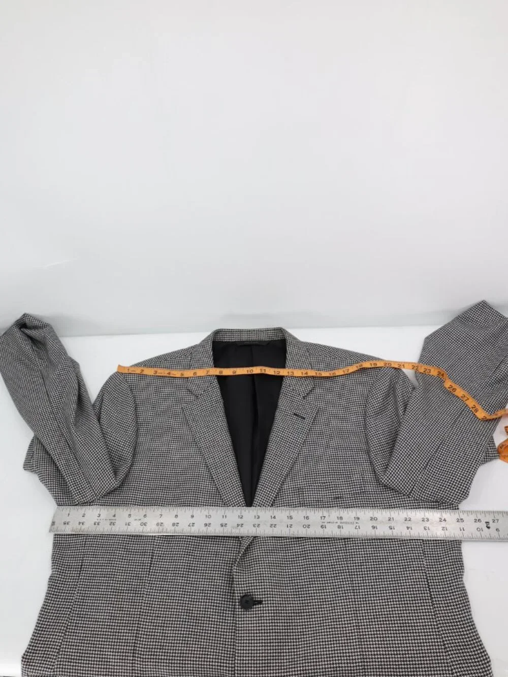 John W Nordstrom Loro Piana sport coat mens 48R Cashmere Houndstooth black white